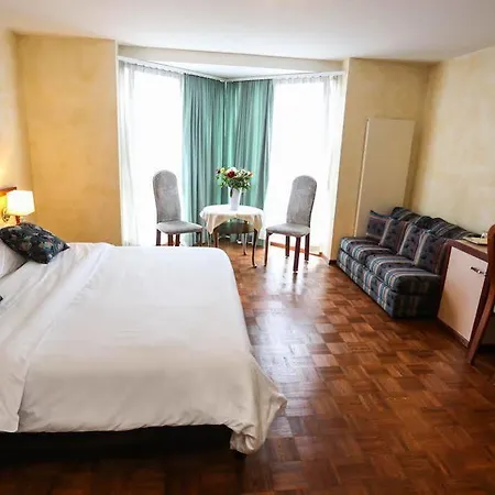 Hotell Union 3*
